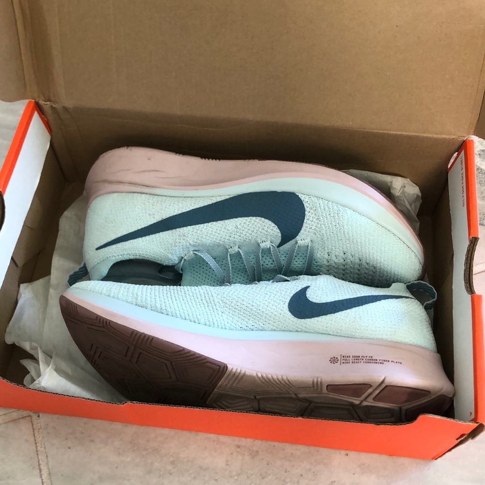 Women’s Nike Zoom Fly FK